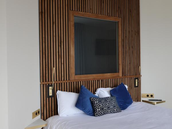 Les Sables Blancs : photo 3 de la chambre chambre double supérieure - premier Étage - vue sur mer 