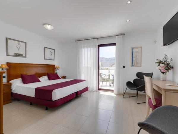 Daniya Denia Spa & Business 4* : photo 1 de la chambre chambre double ou lits jumeaux standard - vue sur jardin