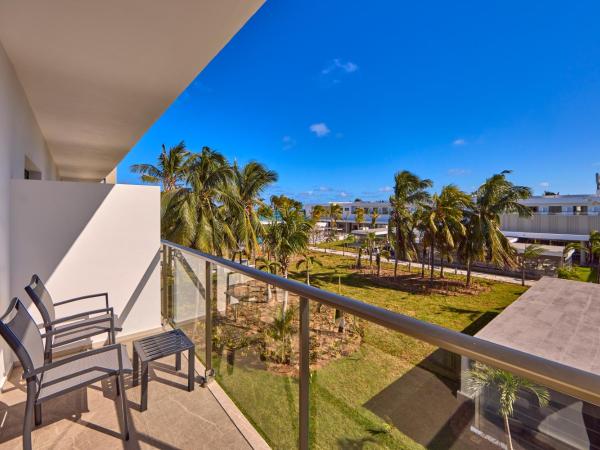Riu Turquoise - All Inclusive : photo 4 de la chambre chambre double - vue latérale sur mer