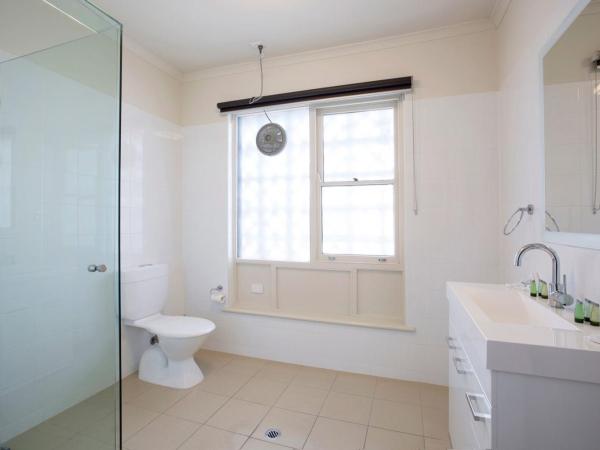 Enfield Hotel : photo 5 de la chambre studio lit king-size