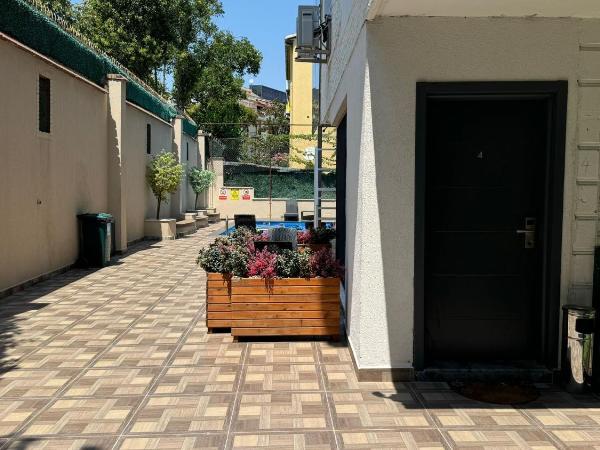 Baymari Suites Design Florya : photo 4 de la chambre appartement 1 chambre de luxe avec accès à la piscine