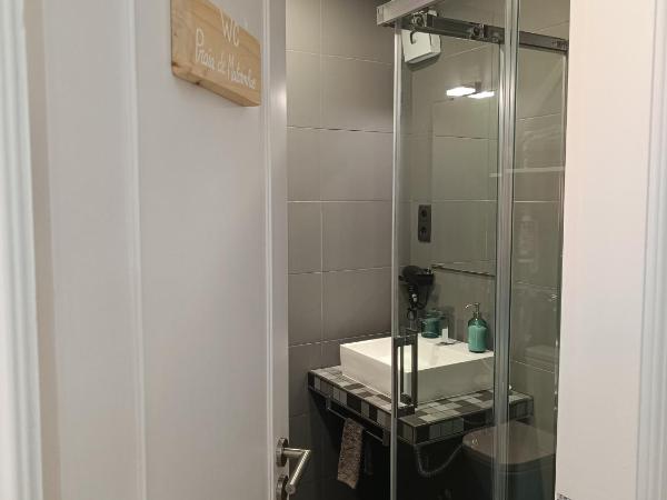 SUPERTUBOS HOUSE Peniche : photo 10 de la chambre suite avec balcon