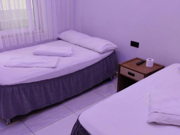 Atlas Pansıyon : photo 3 de la chambre chambre triple classique