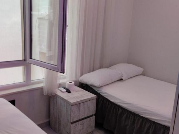 Atlas Pansıyon : photo 8 de la chambre chambre triple classique