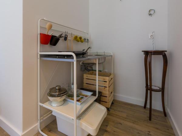 VILLA ERIKA : photo 5 de la chambre studio avec lit queen-size