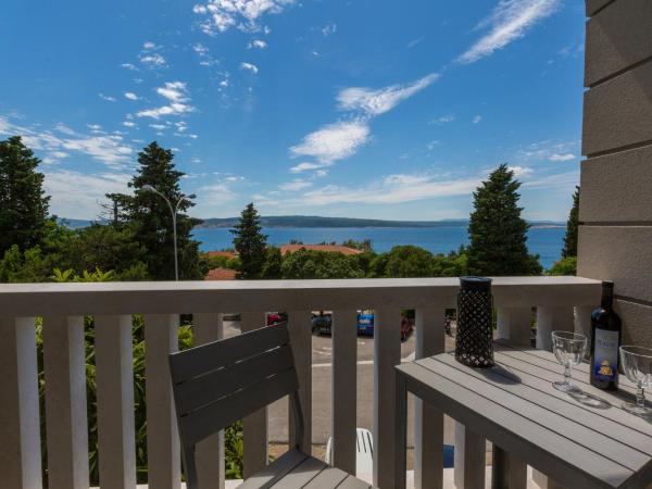 VILLA ERIKA : photo 2 de la chambre chambre double ou lits jumeaux - vue sur mer