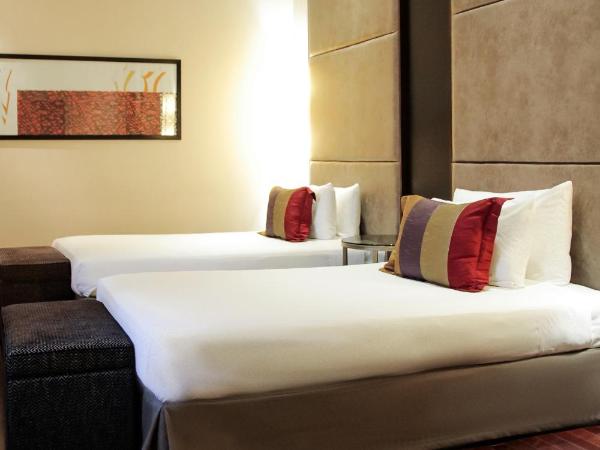 Savoy Hotel : photo 7 de la chambre chambre quadruple premium