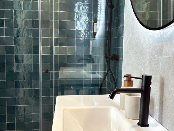 Surfing Etxea - Surf Hostel : photo 4 de la chambre chambre double deluxe