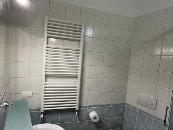 Amrani Rooms : photo 8 de la chambre chambre double avec salle de bains privative