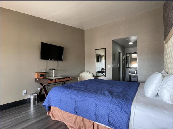 Crown Motel Downtown Fremont St : photo 4 de la chambre chambre lit king-size standard