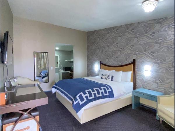 Crown Motel Downtown Fremont St : photo 2 de la chambre chambre lit king-size standard