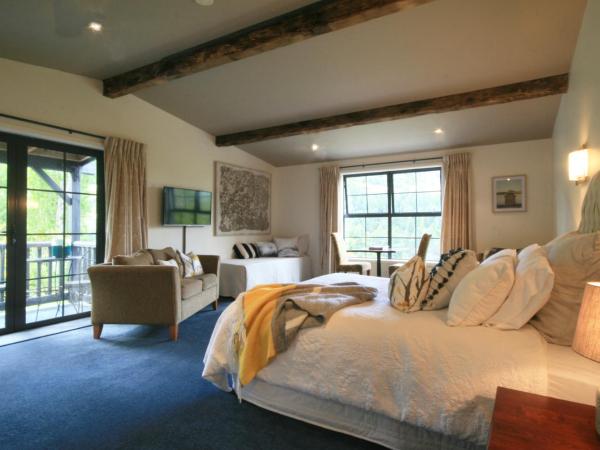 Moonlight Escape Lodge : photo 2 de la chambre suite lit king-size