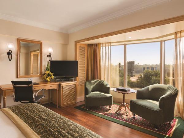 Ramada Plaza By Wyndham Palm Grove : photo 6 de la chambre chambre deluxe