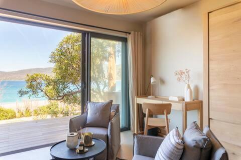 Boutique hôtel Château Rouher : photo 5 de la chambre suite deluxe - vue sur mer