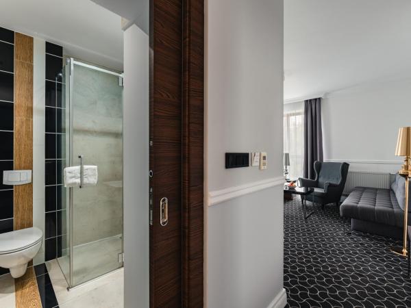 Rewita Imperial : photo 2 de la chambre chambre triple