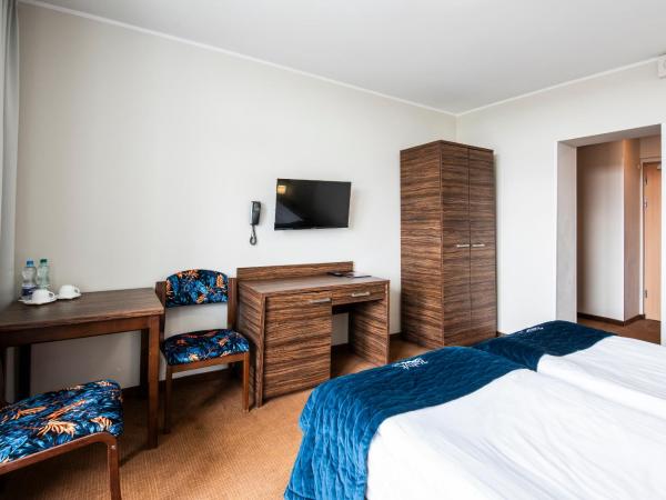 Sanatorium Uzdrowiskowe Bałtyk : photo 9 de la chambre chambre double ou lits jumeaux