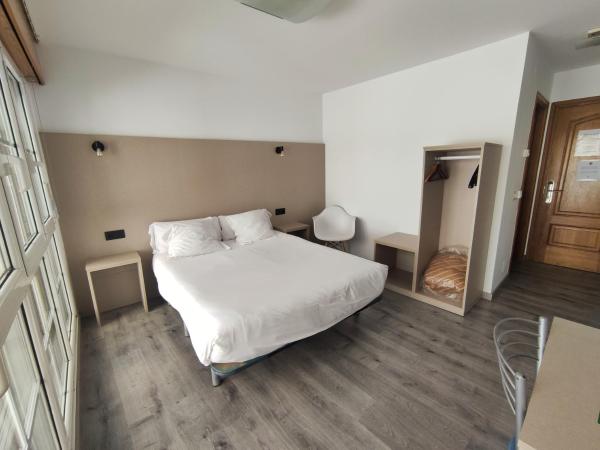 Hotel Hórreo by Bossh! Hotels : photo 1 de la chambre chambre double avec terrasse