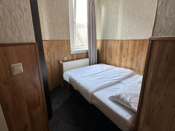 Flex-Inn : photo 2 de la chambre chambre simple avec salle de bains privative