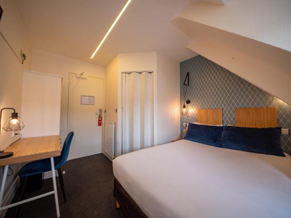 Hôtel de Caen : photo 4 de la chambre chambre double standard