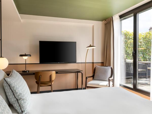 Le Parchamp, a Tribute Portfolio Hotel, Paris Boulogne : photo 9 de la chambre chambre king de luxe avec terrasse