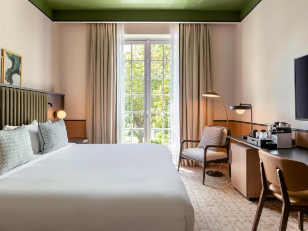 Le Parchamp, a Tribute Portfolio Hotel, Paris Boulogne : photo 5 de la chambre chambre lit king-size deluxe