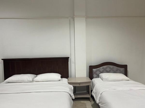 Mall Suites Hotel : photo 5 de la chambre chambre triple supérieure