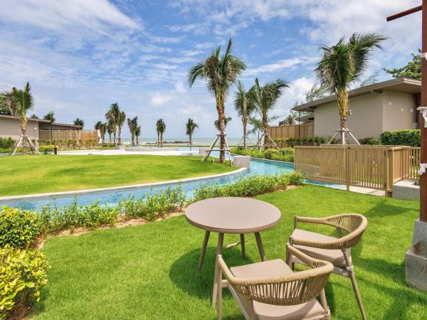 The Little Shore Khao Lak by Katathani : photo 8 de la chambre seaview double pool villa