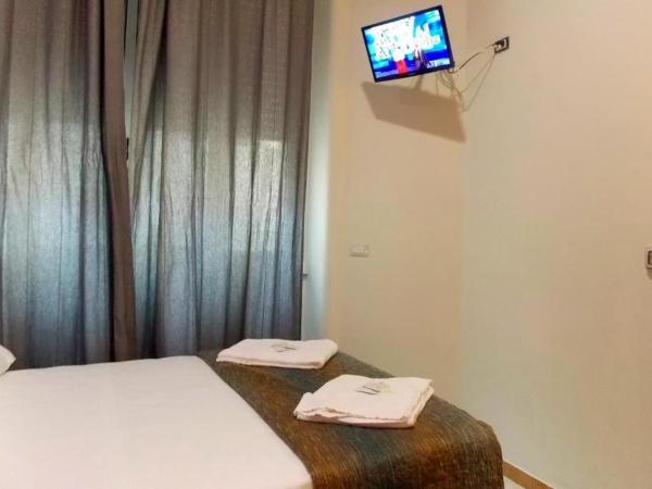 Hotel Midtown Milano : photo 1 de la chambre chambre simple avec salle de bains commune