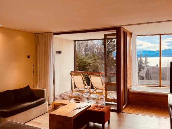 Design Suites Bariloche : photo 2 de la chambre studio avec canapé-lit