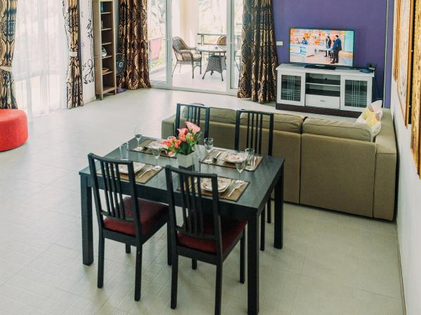 Blue Haven Beach Villas and Resort Apartments : photo 2 de la chambre appartement 1 chambre deluxe - vue sur océan