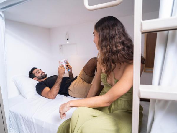 Nomads CoLiving : photo 3 de la chambre lit dans dortoir mixte de 10 lits