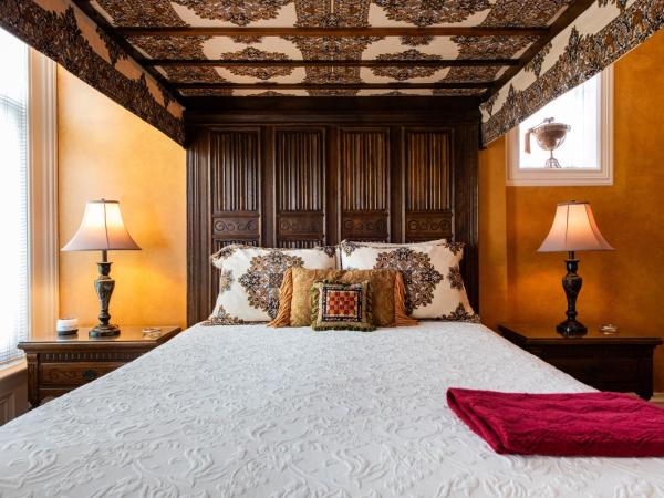 DuPont Mansion Bed & Breakfast : photo 2 de la chambre suite lit queen-size deluxe