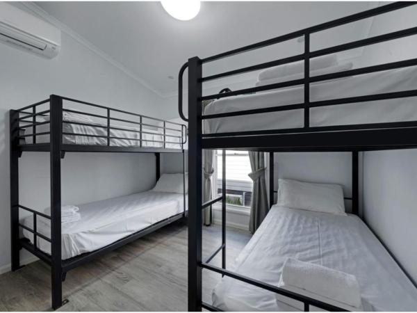 Discovery Parks - Byron Bay : photo 8 de la chambre deluxe lakeside 3 bedroom - sleeps 8