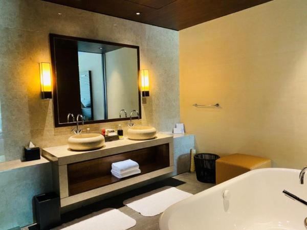 Raffles Hainan Clear Water Bay : photo 4 de la chambre junior. bay pool suite
