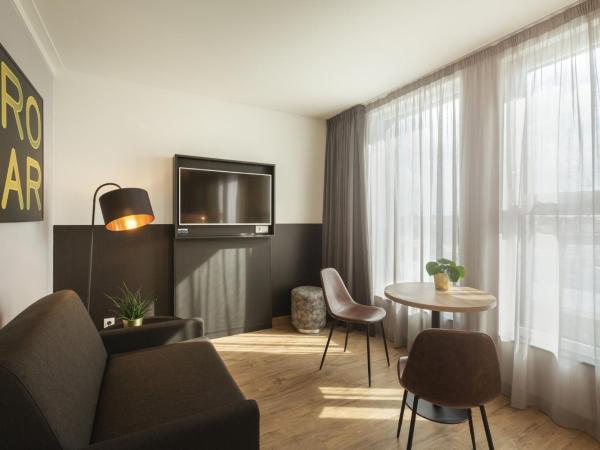 Holiday Inn - the niu, Leo Nuremberg, an IHG Hotel : photo 3 de la chambre chambre premium lit queen-size avec canapé-lit