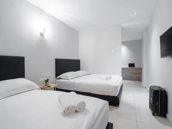 HAKO XPRESS TAMPOI : photo 1 de la chambre chambre familiale