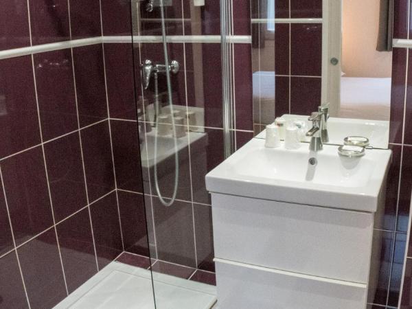 The Originals Boutique, Hôtel Roca-Fortis, Rochefort : photo 6 de la chambre chambre double classique