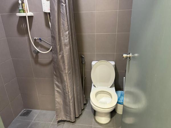 Summer Suites KLCC By Classy : photo 8 de la chambre studio avec balcon