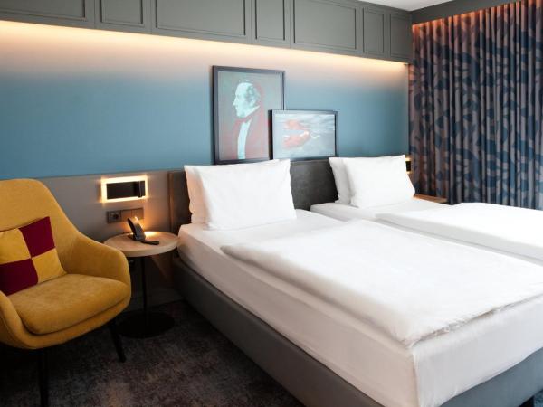 Holiday Inn - Hamburg - HafenCity, an IHG Hotel : photo 4 de la chambre chambre lits jumeaux standard
