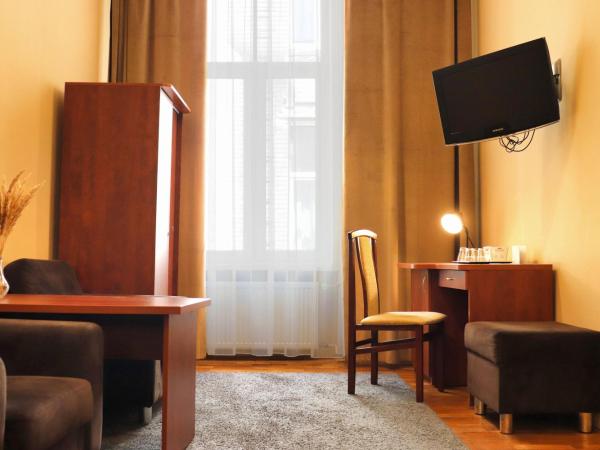 Hotel Lothus : photo 1 de la chambre studio