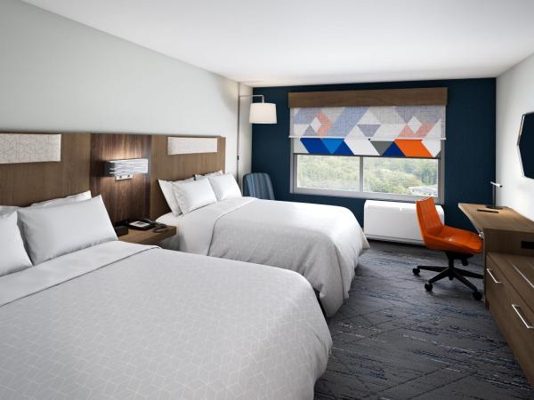 Holiday Inn Express Savannah - Gateway, an IHG Hotel : photo 1 de la chambre chambre standard avec 2 lits queen-size