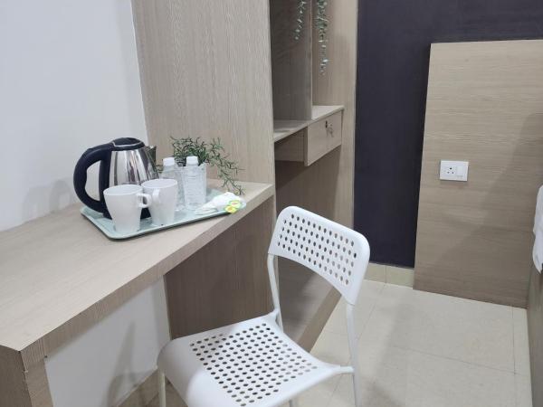 Innzoy Hotels : photo 2 de la chambre chambre lit king-size supérieure