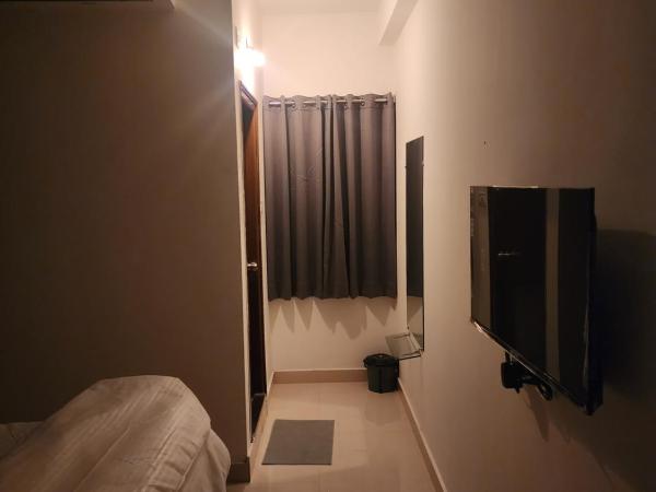 Innzoy Hotels : photo 3 de la chambre chambre lit king-size supérieure