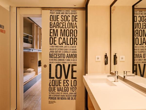 TOC Hostel Barcelona : photo 2 de la chambre lit dans dortoir pour femmes de 6 lits