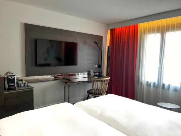 Novotel Paris Les Halles : photo 3 de la chambre chambre lits jumeaux exécutive