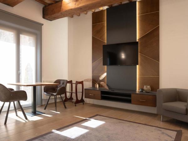 Le Cappuccinelle Suites&SPA : photo 6 de la chambre suite - vue sur piscine 