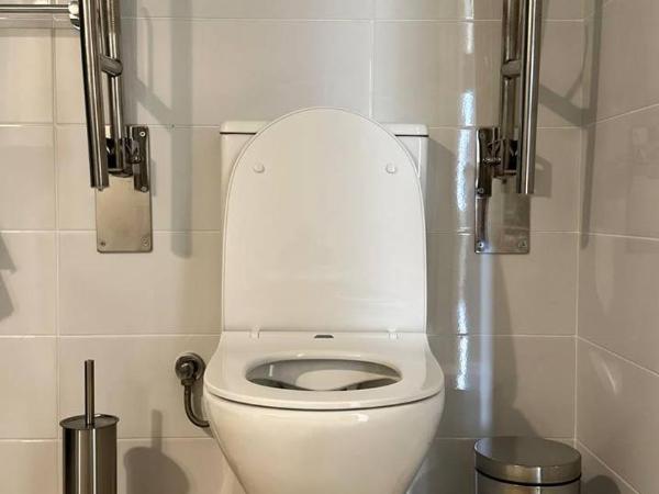 Pensión Alicante Bergez : photo 4 de la chambre chambre double - accessible aux personnes à mobilité réduite