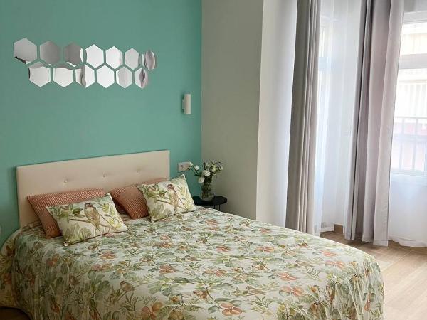 Pensión Alicante Bergez : photo 1 de la chambre grande chambre double