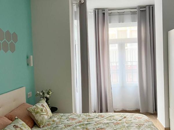 Pensión Alicante Bergez : photo 2 de la chambre grande chambre double