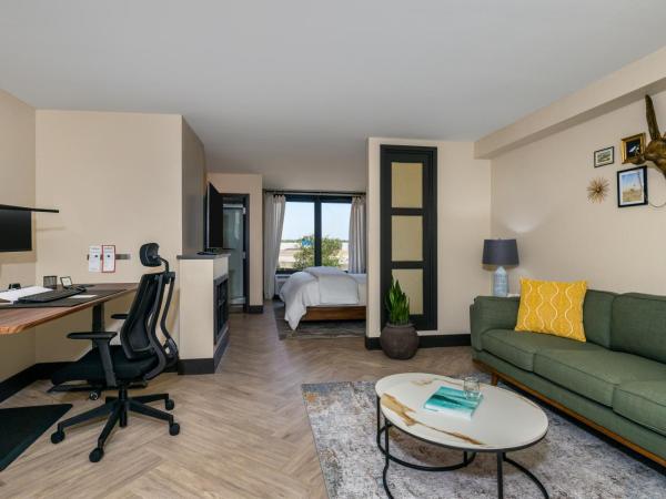 The Winslow - Oklahoma City : photo 1 de la chambre work wise premium studio, 1 king bed